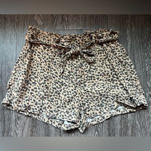 Aerie leopard shorts. Size Large